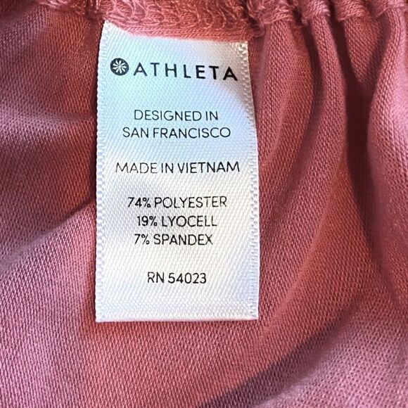 Athleta Athletic Workout Salmon Colored Tank Top Sz L EUC! - Picture 5 of 6